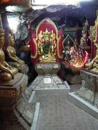 Shwe Oo Min Pagoda