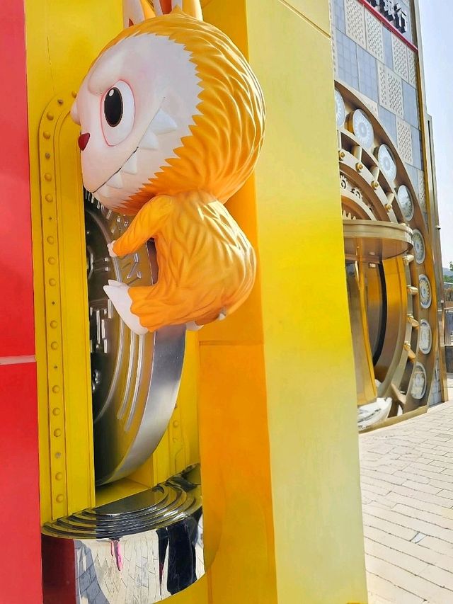 “Universal Studios Beijing: A Halloween Spectacular of Fear and Fun”