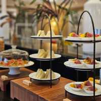 Enjoying Lounge access at Dusit Princess Melaka