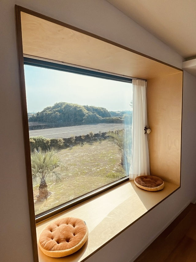 Charming Outdoor Amenities and Barbecue