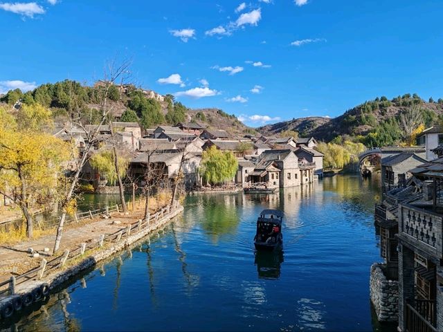Autumn Charm of the Water Town at the Foot of the Great Wall Autumn Charm of the Water Town at the Foot of the Great Wall