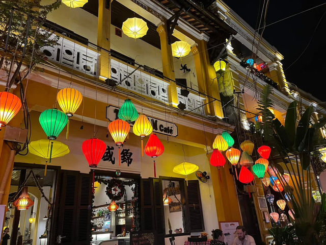 🏛️ Hoi An for History Lovers — A Living Museum of Cultures 🏛️ Hoi An for History Lovers — A Living Museum of Cultures