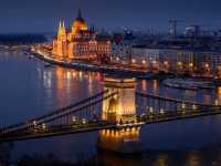 iconic Budapest night view