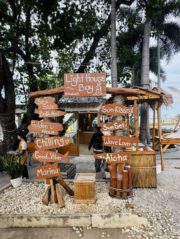 Lighthouse Bay พัทยา จุดเช็คอินชิลริมทะเลแบบคูลๆ