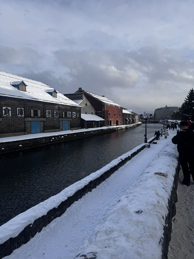 🌊 小樽運河｜浪漫歷史與雪景交織的北海道經典