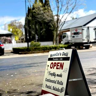 รอสส์ รัฐแทสเมเนีย — จุดพักเงียบสงบที่เวลาดูเหมือนจะช้าลง 🇦🇺