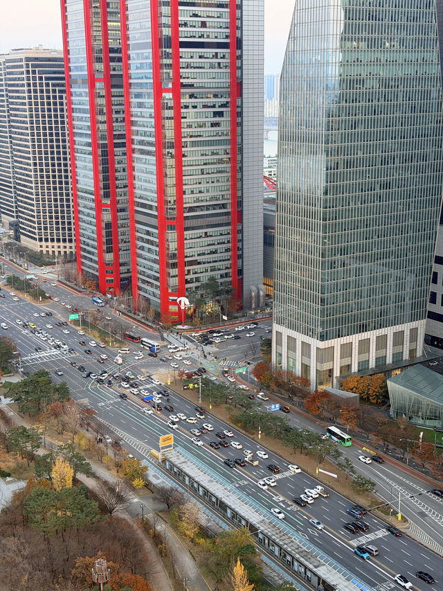ลอยขึ้นเหนือ Yeouido ชมวิวโซลแบบ 360° จากบอลลูนยักษ์