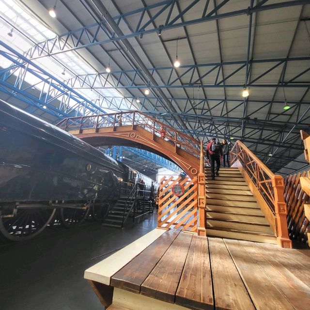 世界最大火車博物館～National Railway Museum York