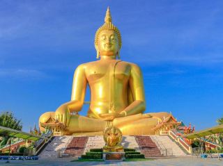Wat Muang pagoda Thailand 🇹🇭 