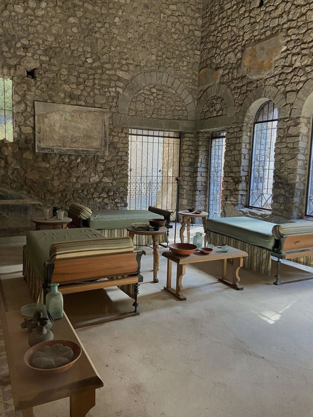 The famous Pompeii 🏛️
