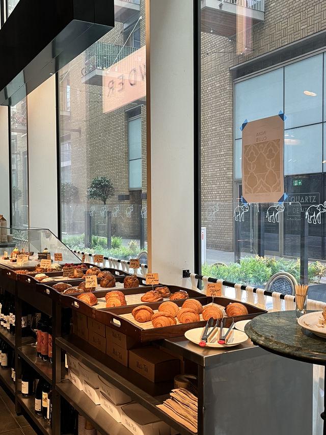 London | The Must Try bakery near Tower Bridge