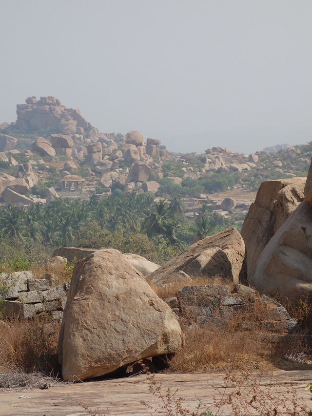 Hemakuta Hill Temple Complex: Ancient Shrines with a View