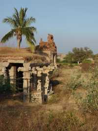 The Lotus Mahal: A Fusion of Elegance and Architecture in Hampi
