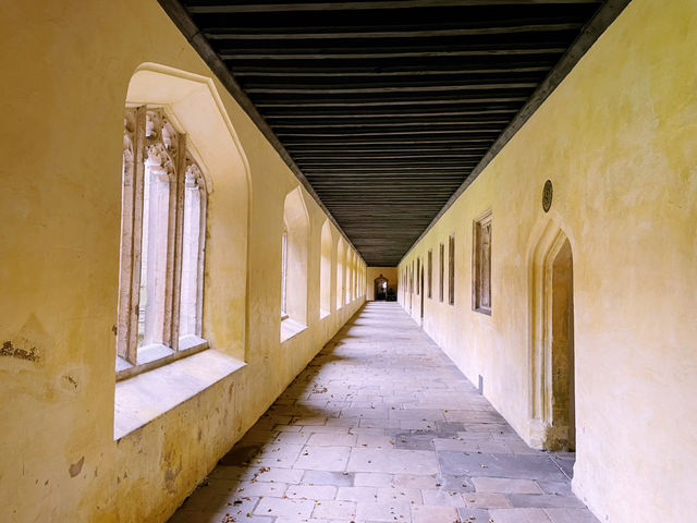 🚗 Ride-Sharing in Oxford: Zip Through This Academic Wonderland with Ease 🎓✨