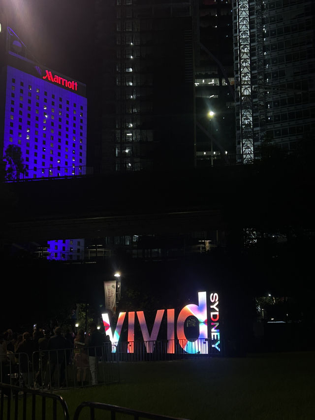 Vivid Sydney 活潑悉尼？😂