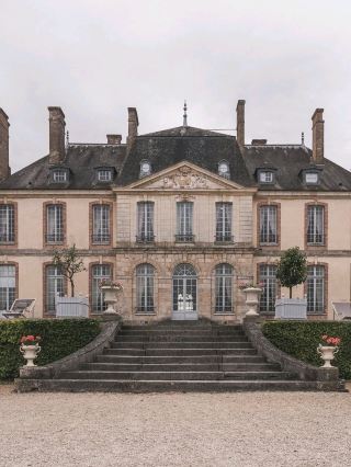 Château de La Motte-Tilly: Elegance on the Banks of the Seine