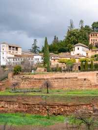 🌄 The Hills of Granada: A Tapestry of History and Breathtaking Views 🇪🇸✨