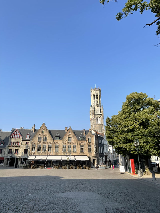 🏰 Bruges: Canals, Chocolate & Charm 🏰 Bruges: Canals, Chocolate & Charm