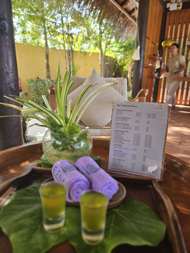 OBLU Select Lobigili — Where the Maldives Feel Like a Dream You Never Want to Leave