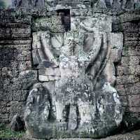 Самостоятельно в поисках сокровищ Ангкора.