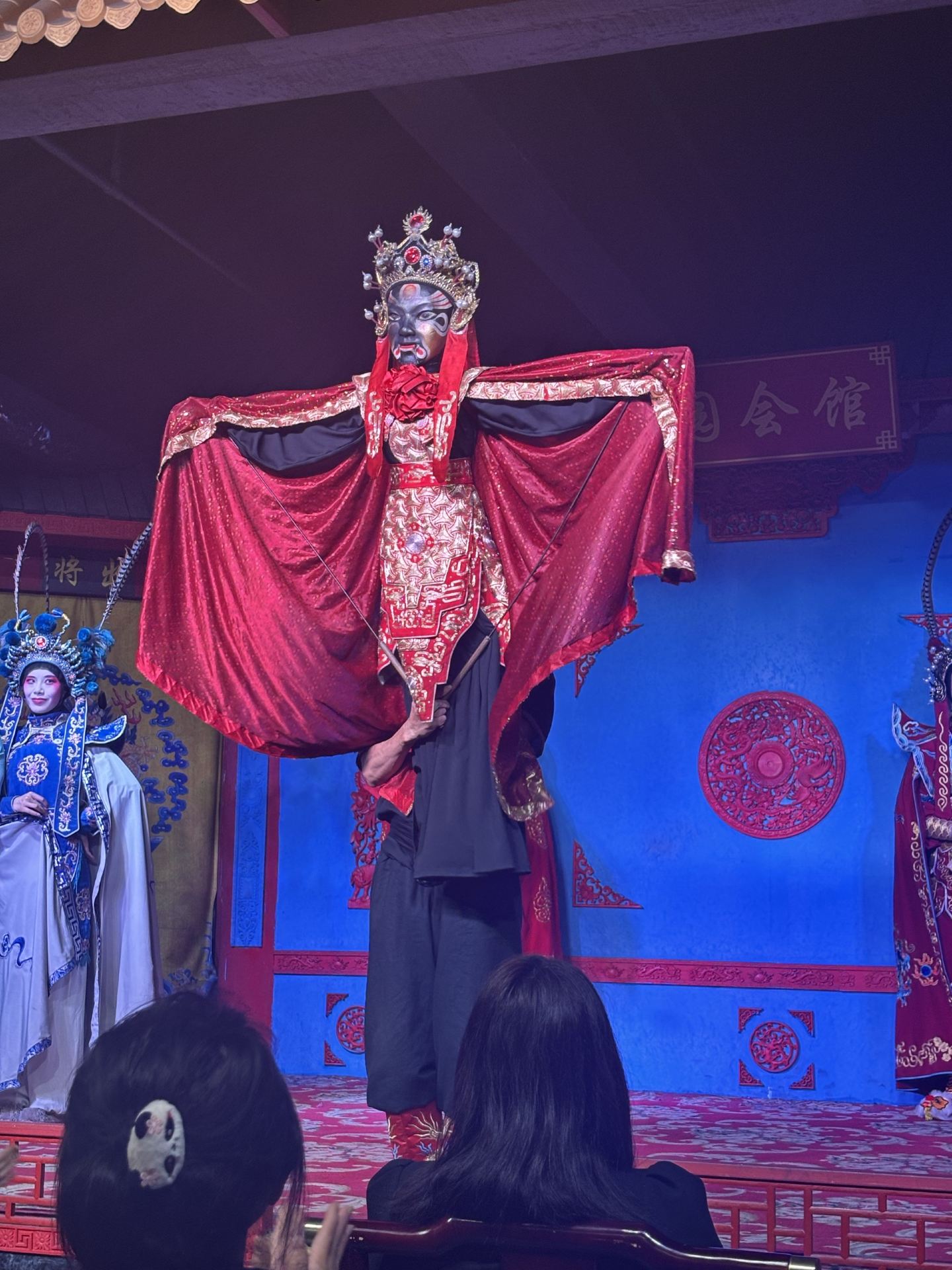 Mesmerizing Evening at Liyuan Guild Hall – An Unforgettable Variety Show Experience