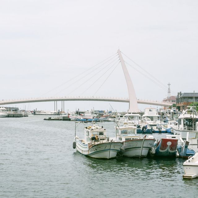 打卡經典景點，淡水情人橋
