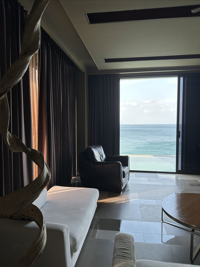 Phuket Hotel | Luxury Villa with Infinity Pool