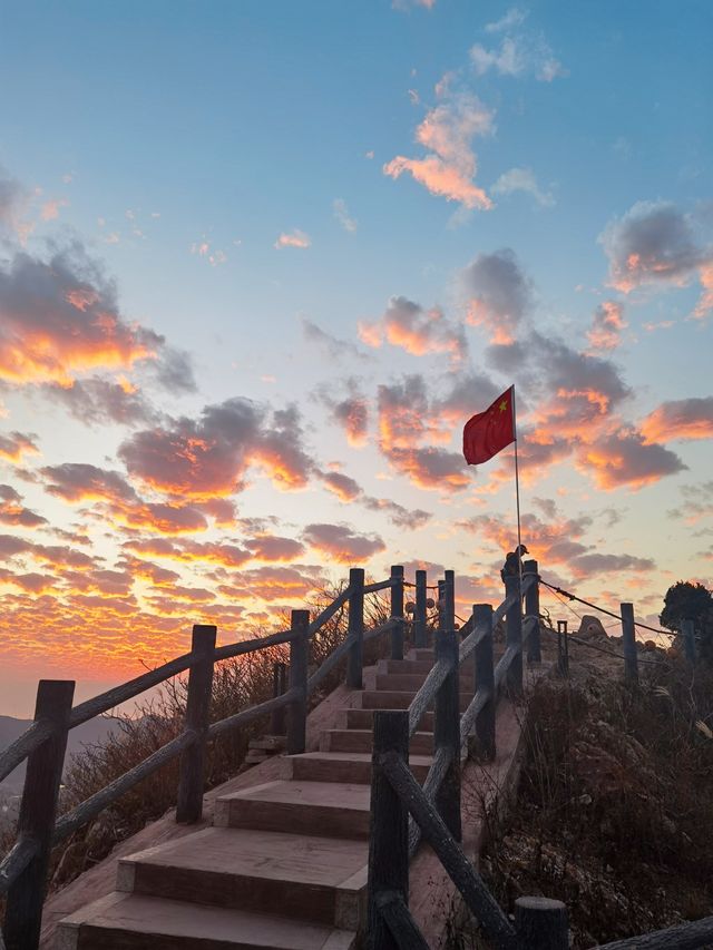 小眾旅行地 ｜溫嶺對戒平台觀落日攻略