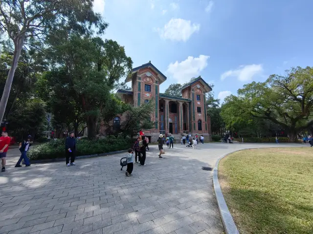 広東最高の学府、中山、