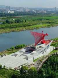 宿州汴河博物館：整個建築造型為一艘揚帆的巨輪，稱為“遠航”