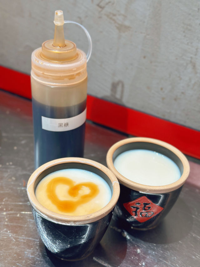 同朋友聚餐，就愛牛腩牛雜煲的煙火氣！