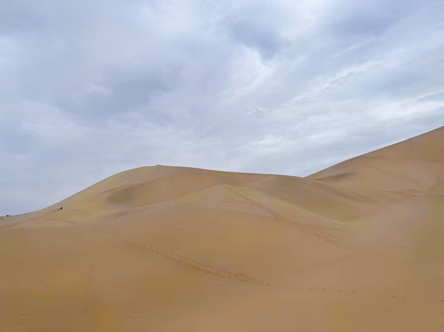 敦煌 鳴沙山