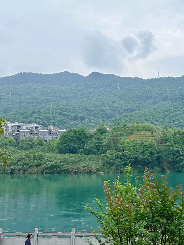 郴州的美到心上的江景民宿