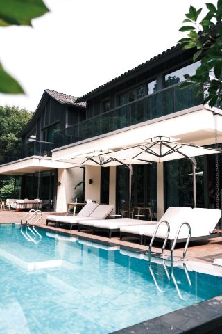 I didn't go to Bali, I'm really in Xinyang