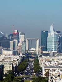 🏨✨ Parisian Elegance: Fraser Suites La Défense 🌟