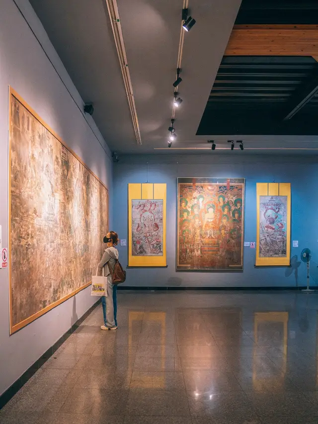 不用跑山西！在798藝術區就能觀寺觀壁畫 附攻略！