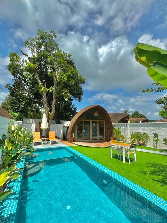 Bali style swimming pool hotels in Langkawi, Found Mansion