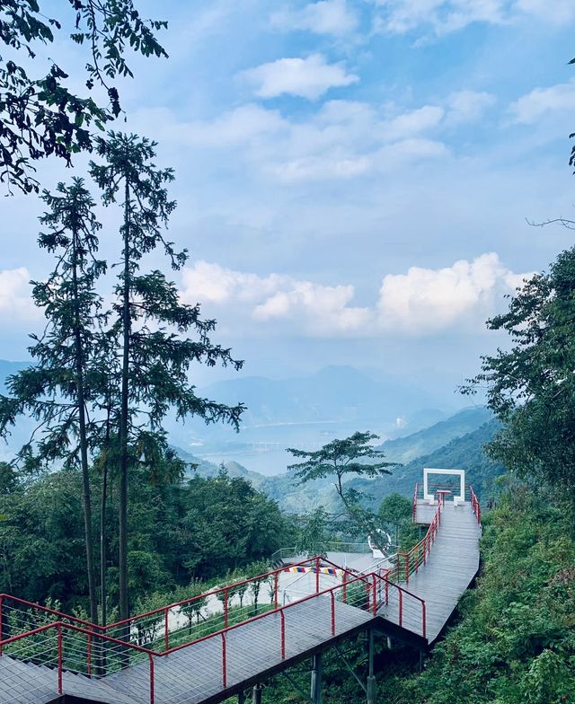 成都出發1小時|打卡絕美治癒山頂。