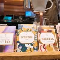 First starbucks store in Hanguk
