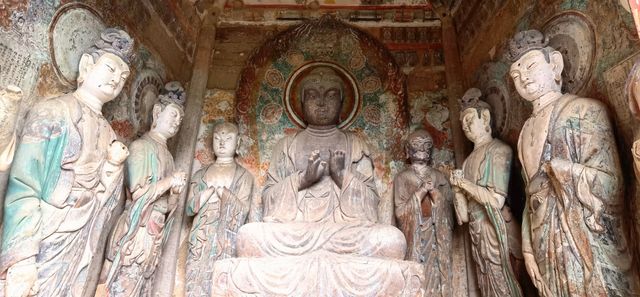 甘青寧自駕遊（30）絕壁上的「佛國」-麥積山石窟