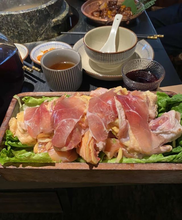 新晉網紅餐廳，真係大開眼界！