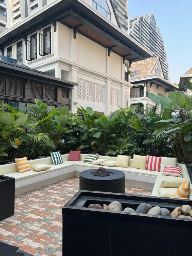 โรงแรม Secret Garden Hotel