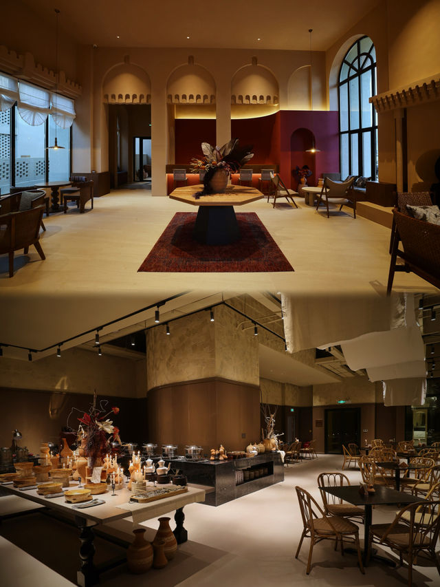 新疆雲野來襲！草原上「造夢」嘅寶藏酒店