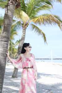 海花島嘅濱海公園，長長嘅椰夢長廊，隨手一拍都係大片
