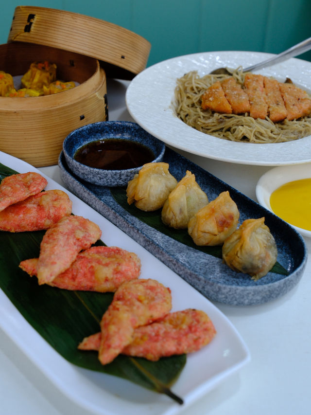 🇭🇰超級哇塞的香港素食館|慈素小聚 🇭🇰超級哇塞的香港素食館|慈素小聚
