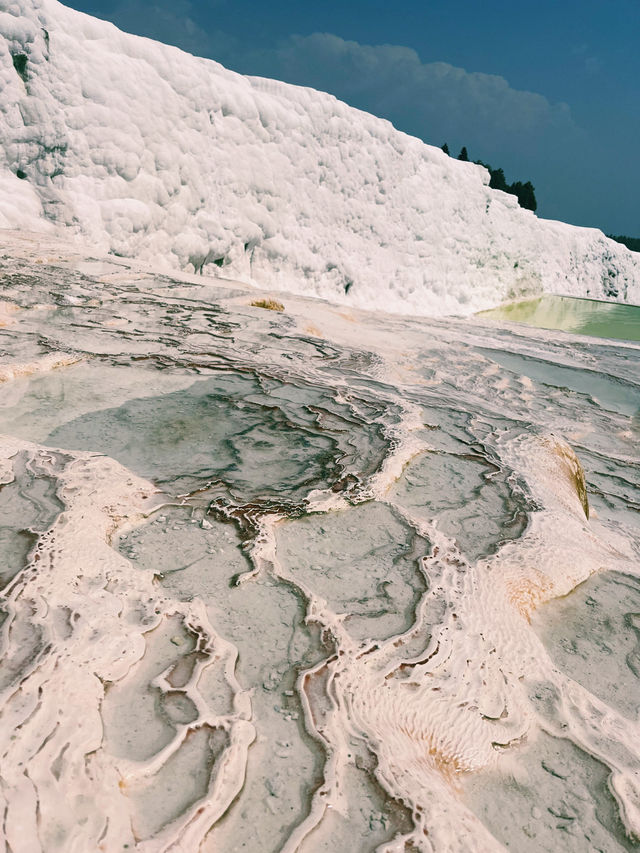 Pamukkale Without the Crowds — My Secret to Experiencing Its Real Beauty Pamukkale Without the Crowds — My Secret to Experiencing Its Real Beauty