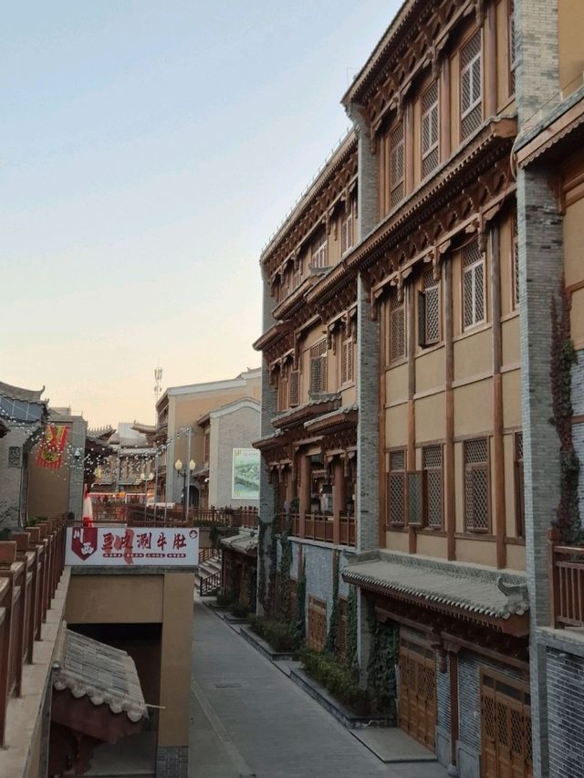 Zhangye's Streets: Where History Whispers 🏮✨