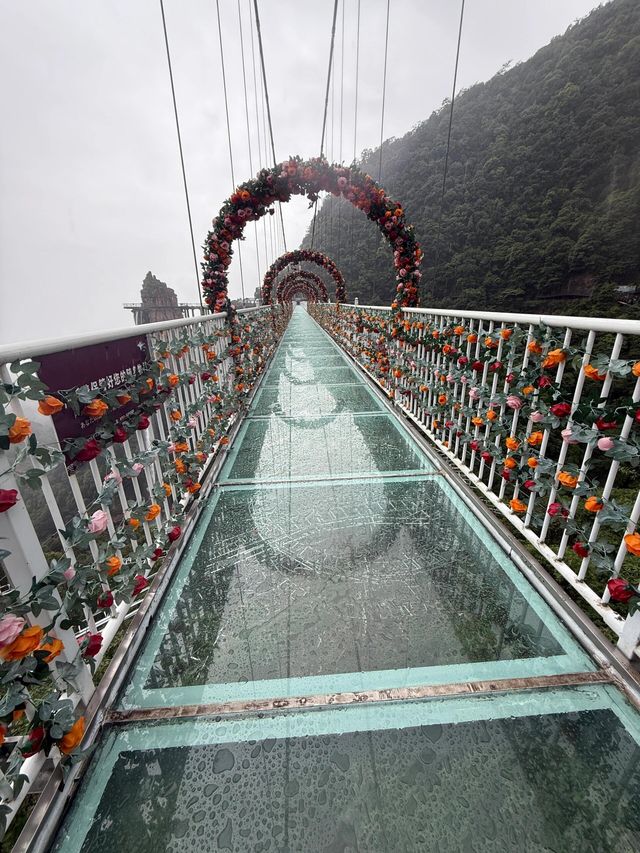 韶關雲門山｜雲端漫步觀飛瀑 梵音繚繞淨心靈