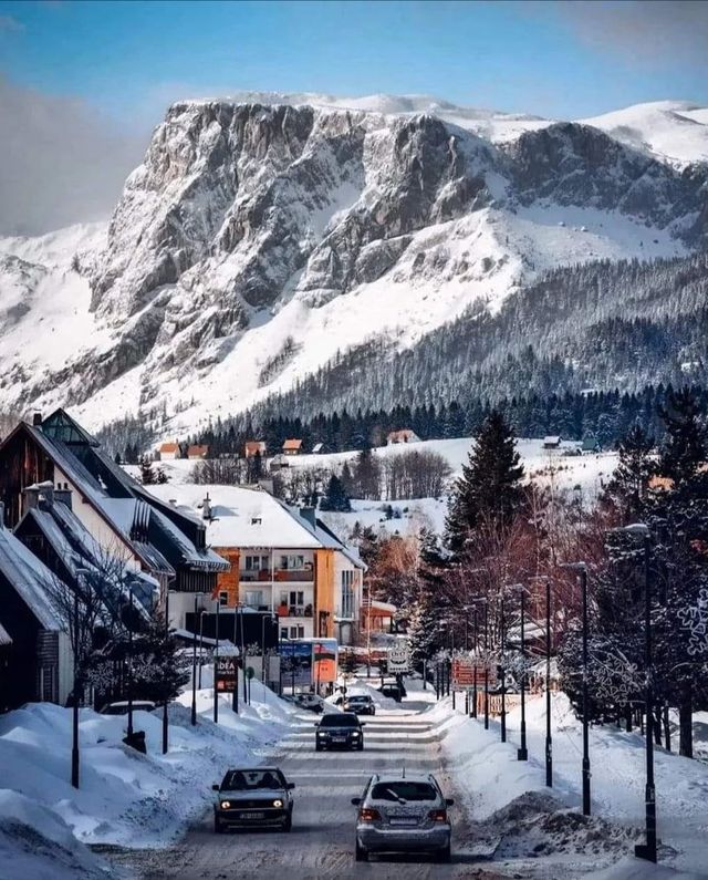 這裡不是瑞士!黑山冬季仙境美哭我 這裡不是瑞士!黑山冬季仙境美哭我