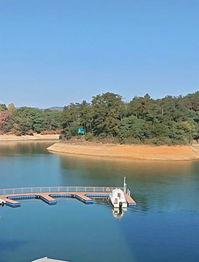 安徽黃山4A級景區太平湖,去過難捨難分的景區! 安徽黃山4A級景區太平湖,去過難捨難分的景區!